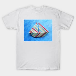 Striped origami sailboat T-Shirt